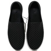 Wholesale - BREEZY BLACK/WHITE MEN SHOES ASST SIZE C/P 12, UPC: 193242121159